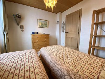 Аренда на лыжном курорте Апартаменты 5 комнат с мезонином 8 чел. (002) - Chalet le Pré Joli - Praz sur Arly - Раздвижной диван