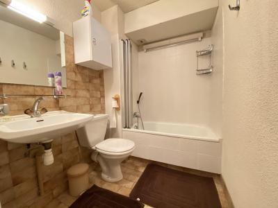 Location au ski Studio 4 personnes (B14) - HAUTS DE PRAZ - Praz sur Arly - Salle de bain