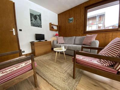 Skiverleih 2-Zimmer-Holzhütte für 5 Personen (B1J) - Résidence le Clos d'Arly - Praz sur Arly - Wohnzimmer