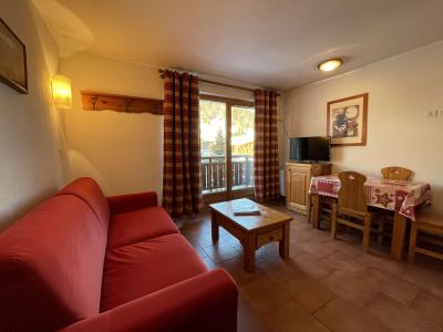 Rent in ski resort Studio cabin 4 people (210) - Résidence les Ecrins - Praz sur Arly - Living room