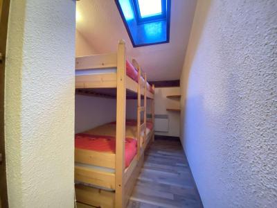 Rent in ski resort 2 room apartment 6 people (A16) - Résidence Praz les Pistes - Praz sur Arly - Sleeping area