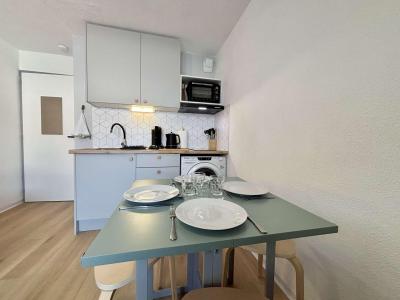 Ski verhuur Studio bergnis 4 personen (C09) - Résidence Praz les Pistes - Praz sur Arly - Woonkamer