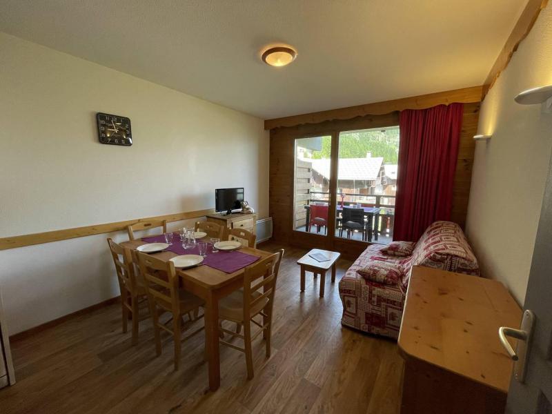 Location au ski Appartement 2 pièces coin montagne 6 personnes (A910) - La Résidence le Hameau des Ecrins - Puy-Saint-Vincent - Séjour