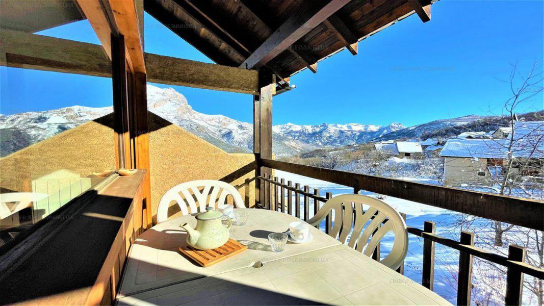 Vacanze in montagna Appartamento 3 stanze con mezzanino per 6 persone (05) - Les Soldanelles - Puy-Saint-Vincent - Esteriore inverno