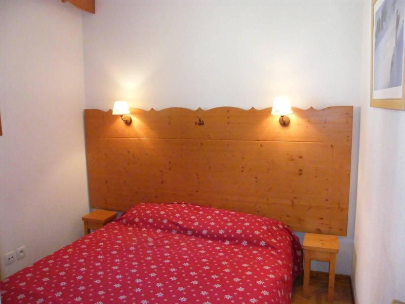 Ski verhuur Appartement 2 kabine kamers 6 personen (B12) - Résidence des Gentianes - Puy-Saint-Vincent - Kamer