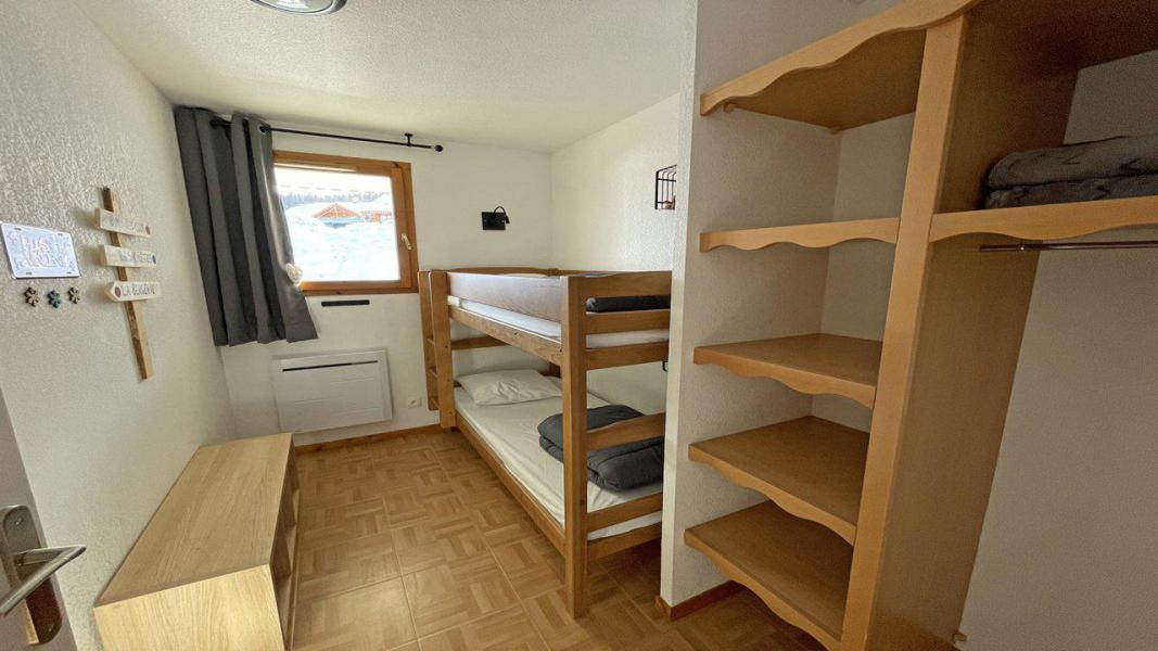 Аренда на лыжном курорте Апартаменты 3 комнат 6 чел. (EC2) - Résidence Gentianes - Puy-Saint-Vincent - Место дл