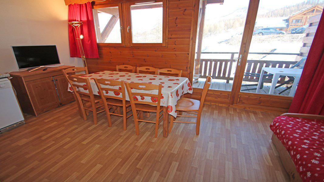 Rent in ski resort 4 room apartment 6 people (C112) - Résidence Hameau des Ecrins - Puy-Saint-Vincent - Apartment
