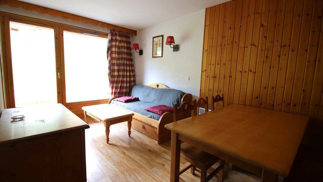 Rent in ski resort 2 room apartment cabin 6 people (113) - Résidence La Dame Blanche - Puy-Saint-Vincent - Living room