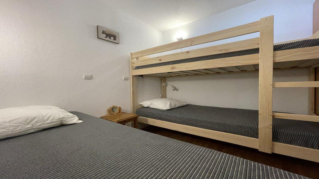 Rent in ski resort 2 room apartment cabin 6 people (318P) - Résidence La Dame Blanche - Puy-Saint-Vincent - Bunk beds