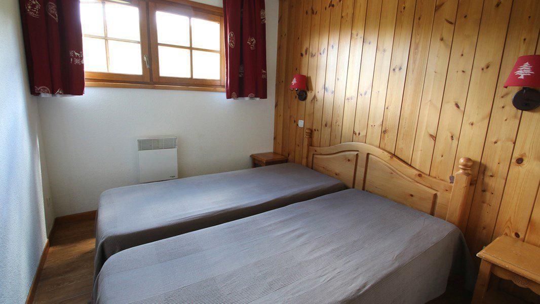 Rent in ski resort 3 room apartment 6 people (C14) - Résidence La Dame Blanche - Puy-Saint-Vincent - Bedroom