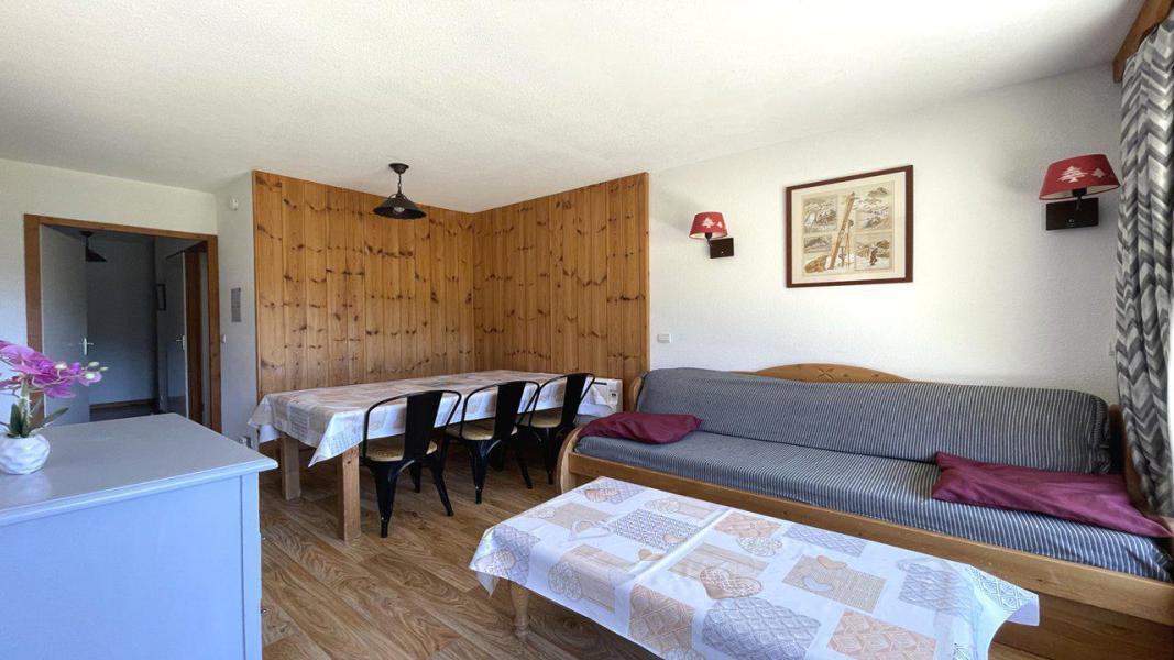 Rent in ski resort 3 room apartment 6 people (001) - Résidence La Dame Blanche - Puy-Saint-Vincent