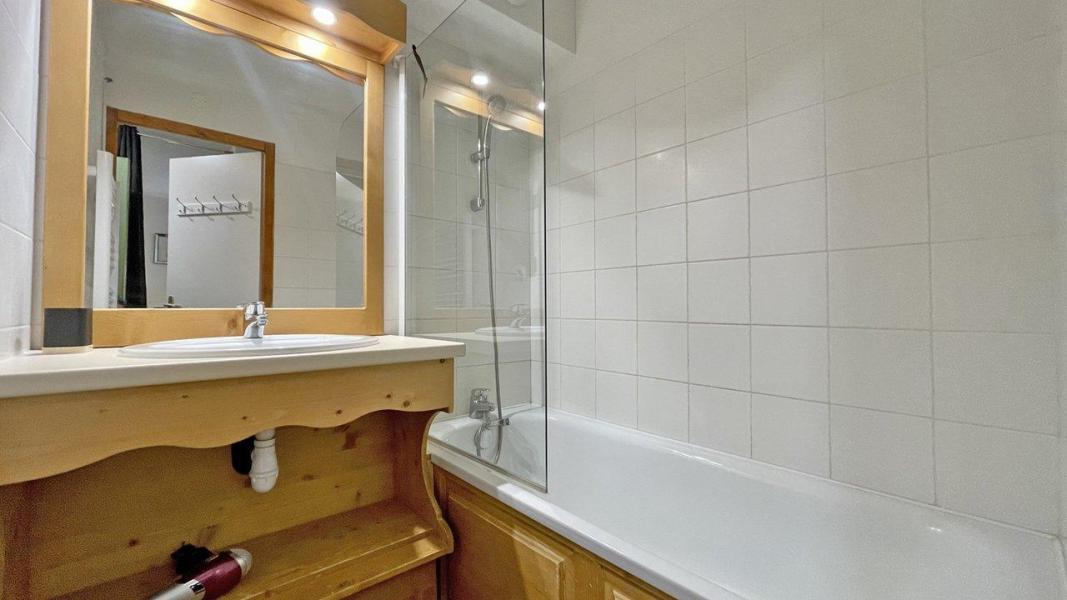 Rent in ski resort 2 room apartment cabin 6 people (323) - Résidence La Dame Blanche - Puy-Saint-Vincent