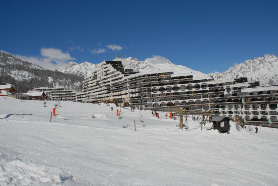 Аренда на лыжном курорте Résidence la Voile - Puy-Saint-Vincent - зимой под открытым небом