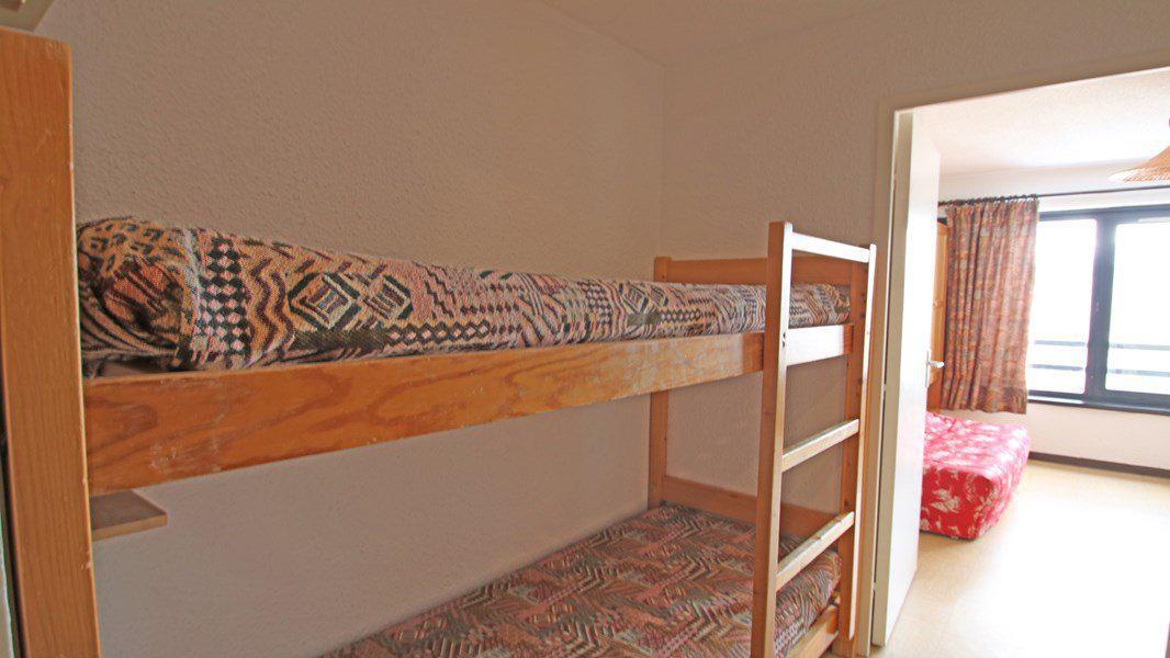 Rent in ski resort Studio sleeping corner 3 people (607) - Résidence le Podium - Puy-Saint-Vincent - Apartment