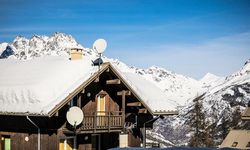Ski verhuur Résidence les Chalets de Puy Saint Vincent - Maeva Home - Puy-Saint-Vincent - Buiten winter