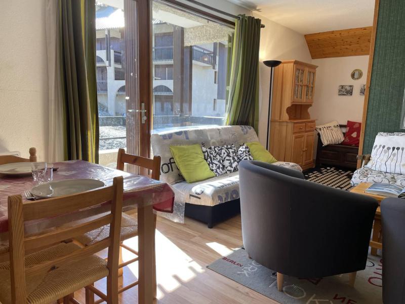 Location au ski Appartement 2 pièces coin montagne 6 personnes (06) - Résidence les Eyssallarettes - Puy-Saint-Vincent - Appartement