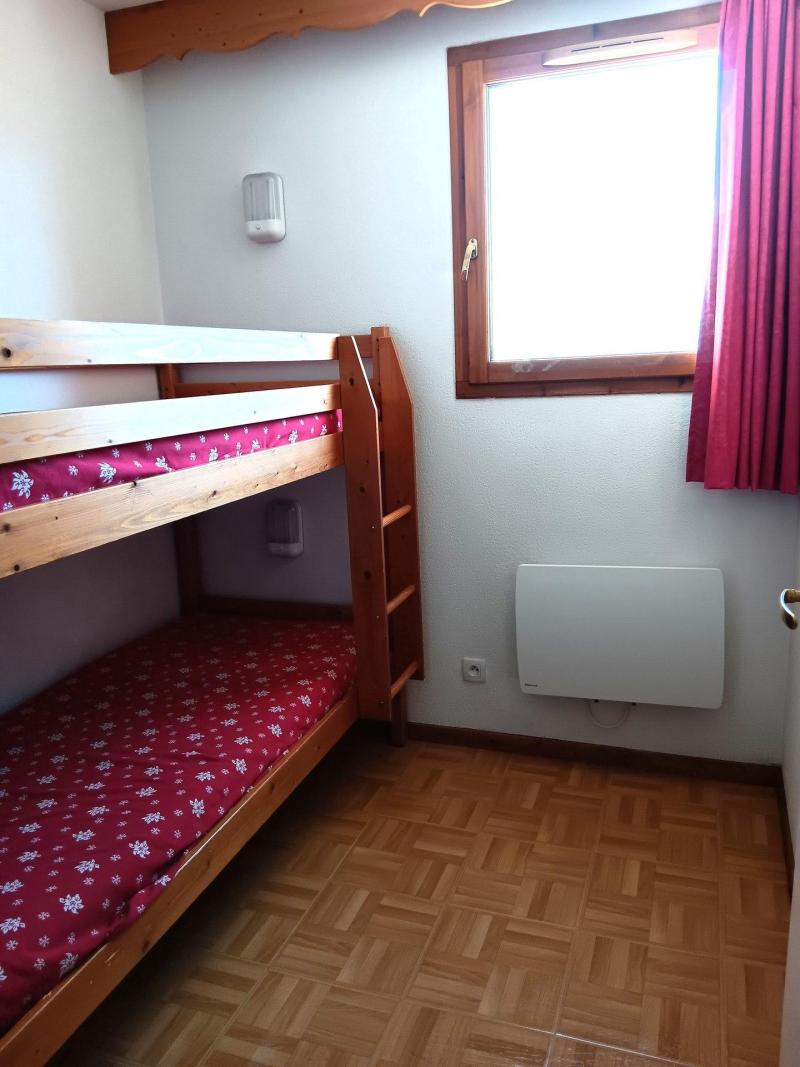 Rent in ski resort 3 room apartment 6 people (B262049) - Résidence les Gentianes - Puy-Saint-Vincent