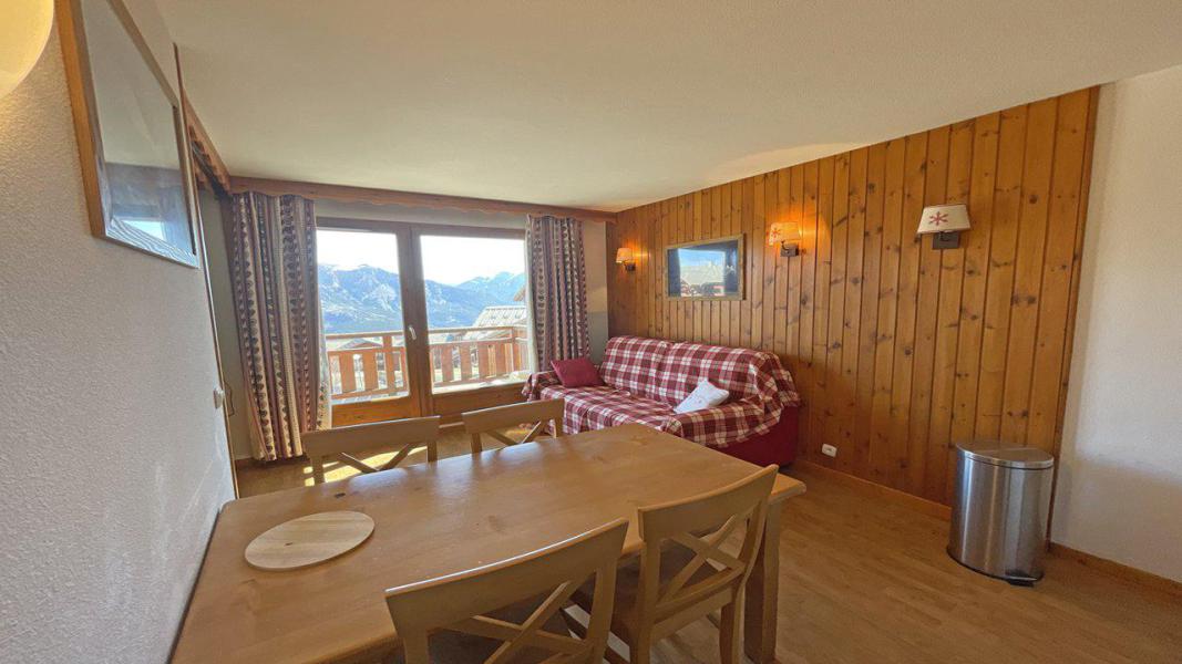 Rent in ski resort 3 room apartment 6 people (A101) - Résidence Parc aux Etoiles - Puy-Saint-Vincent - Dining area