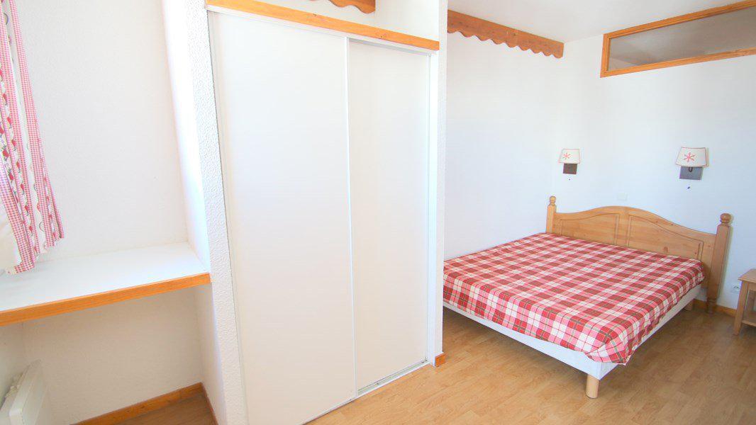 Rent in ski resort 3 room apartment 6 people (C302) - Résidence Parc aux Etoiles - Puy-Saint-Vincent