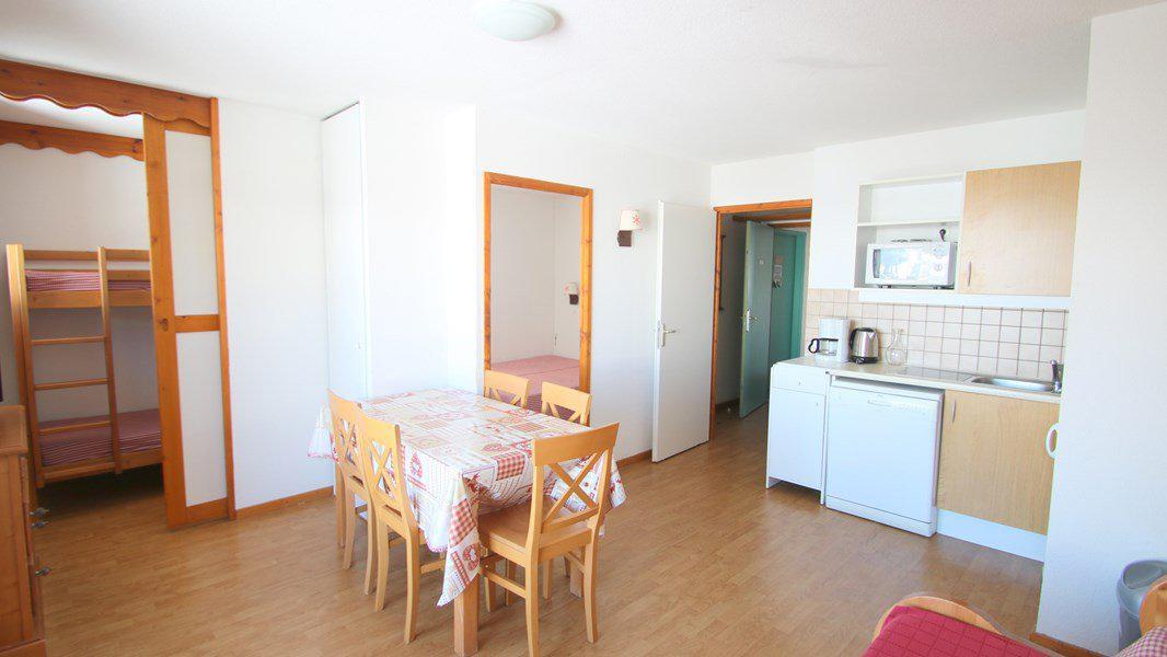 Soggiorno sugli sci Appartamento 3 stanze per 6 persone (C311) - Résidence Parc aux Etoiles - Puy-Saint-Vincent