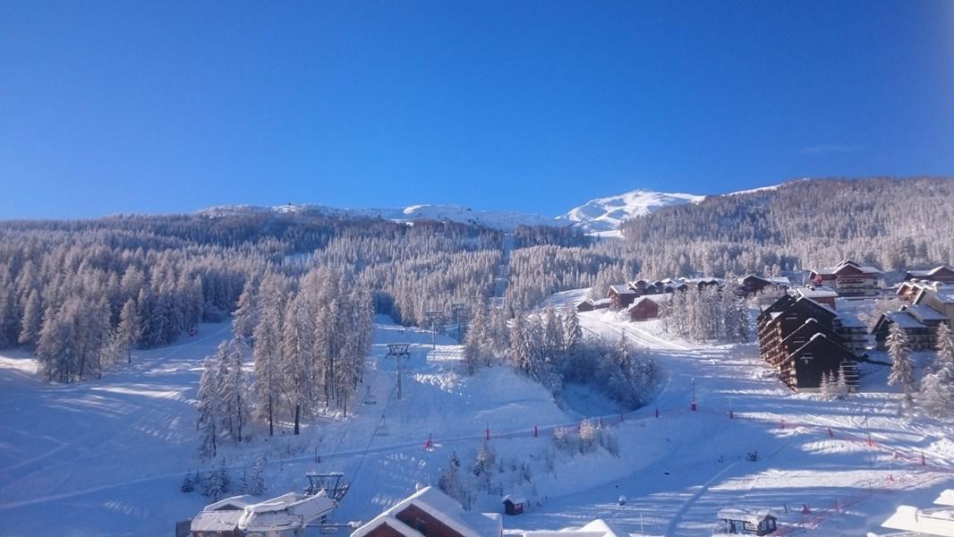 Vacances en montagne Résidence Serac - Puy-Saint-Vincent - Extérieur hiver
