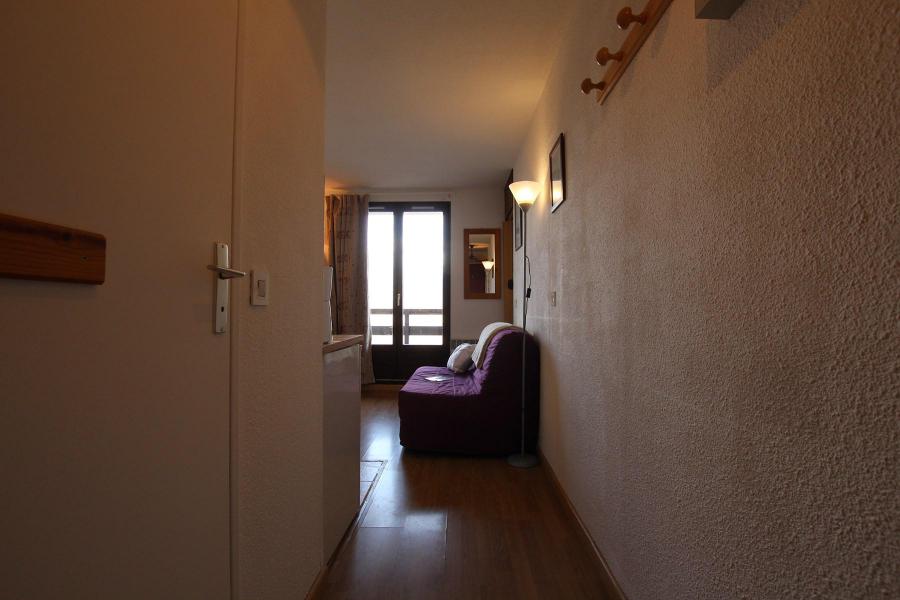 Rent in ski resort Studio cabin 4 people (107) - Résidence Topaze - Puy-Saint-Vincent - Apartment