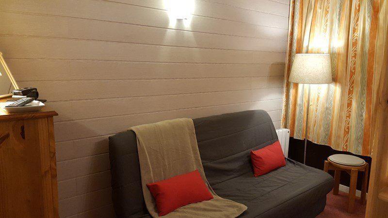 Rent in ski resort Studio sleeping corner 4 people (702) - Résidence Valgardena - Puy-Saint-Vincent - Apartment