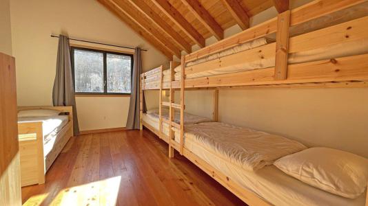 Rent in ski resort 5 room duplex chalet 12 people - Chalet Le Tou - Puy-Saint-Vincent - Apartment