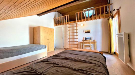 Аренда на лыжном курорте Апартаменты 3 комнат с мезонином 6 чел. (05) - Les Soldanelles - Puy-Saint-Vincent - апартаменты