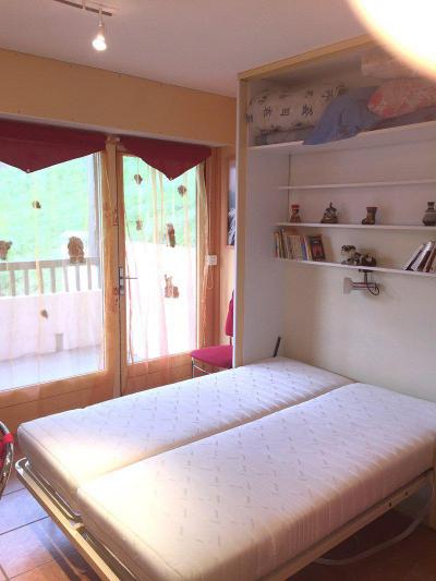 Rent in ski resort Studio sleeping corner 4 people (01) - Résidence Balcons d'Oréac - Puy-Saint-Vincent