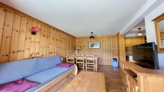 Rent in ski resort 3 room apartment 6 people (C22) - Résidence La Dame Blanche - Puy-Saint-Vincent - Living room