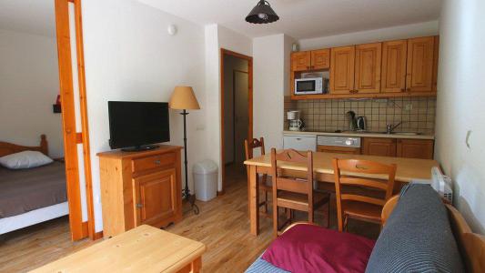 Rent in ski resort 2 room apartment cabin 6 people (107) - Résidence La Dame Blanche - Puy-Saint-Vincent