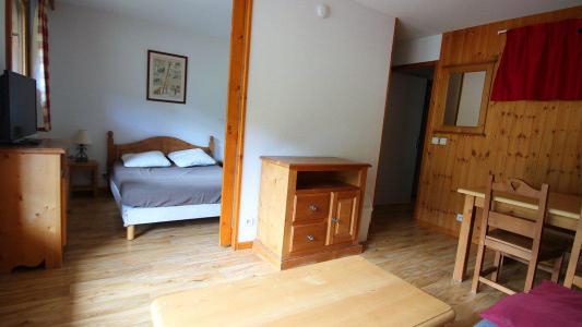 Rent in ski resort 2 room apartment cabin 6 people (106) - Résidence La Dame Blanche - Puy-Saint-Vincent
