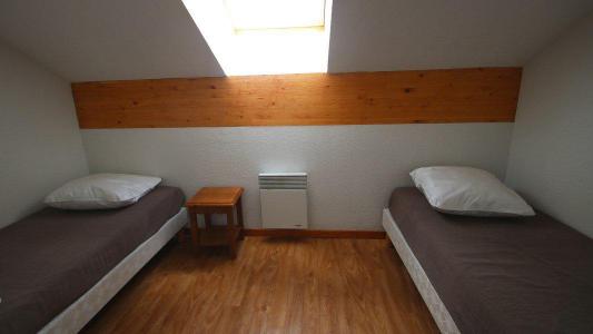 Soggiorno sugli sci Appartamento 2 stanze con cabina per 6 persone (413) - Résidence La Dame Blanche - Puy-Saint-Vincent
