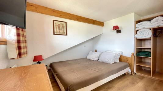 Rent in ski resort 2 room apartment cabin 6 people (404) - Résidence La Dame Blanche - Puy-Saint-Vincent