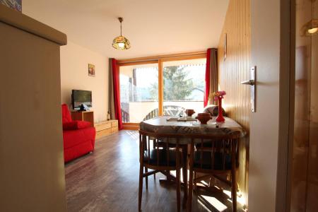Rent in ski resort Studio 2 people (022) - Résidence le Chamois - Puy-Saint-Vincent - Apartment