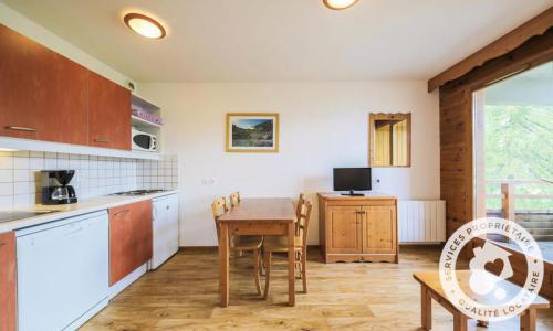 Vacances en montagne Appartement 2 pièces 4 personnes (Confort 30m²-4) - Résidence le Hameau des Ecrins - Maeva Home - Puy-Saint-Vincent - Extérieur hiver