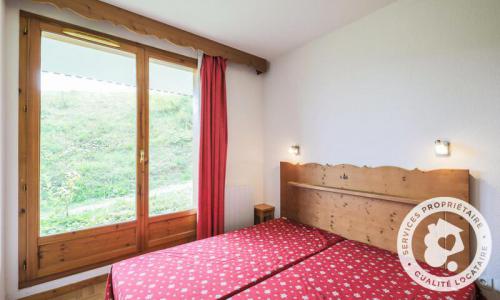 Vacances en montagne Appartement 3 pièces 6 personnes (Confort 45m²) - Résidence les Gentianes - Maeva Home - Puy-Saint-Vincent - Extérieur hiver