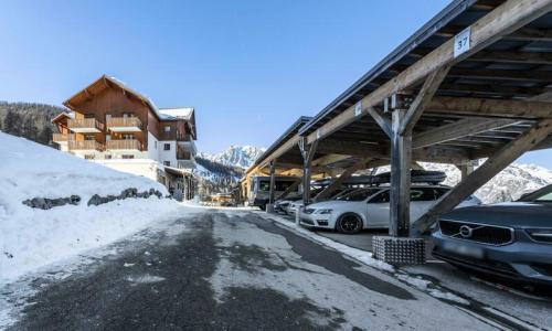 Rent in ski resort Résidence les Gentianes - MH - Puy-Saint-Vincent - Winter outside