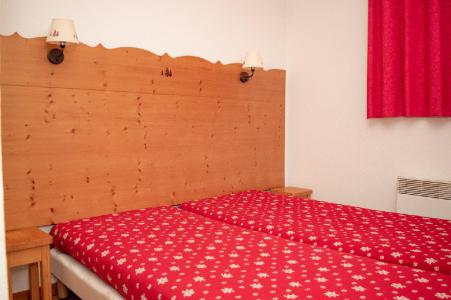 Skiverleih Résidence les Gentianes - Puy-Saint-Vincent - Schlafzimmer