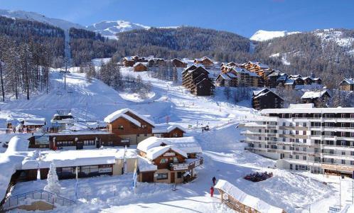 Vacances en montagne Studio coin montagne 4 personnes (308) - Résidence Pendine 1 - Puy-Saint-Vincent - Extérieur hiver