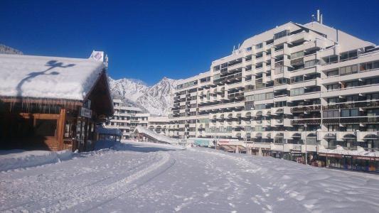 Location au ski Résidence Pendine 1 - Puy-Saint-Vincent - Extérieur hiver
