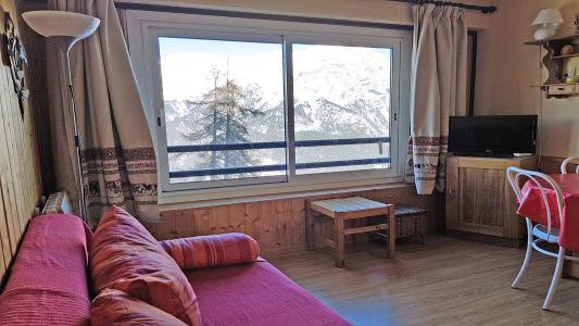 Rent in ski resort Studio sleeping corner 4 people (303) - Résidence Pendine 2 - Puy-Saint-Vincent - Living room