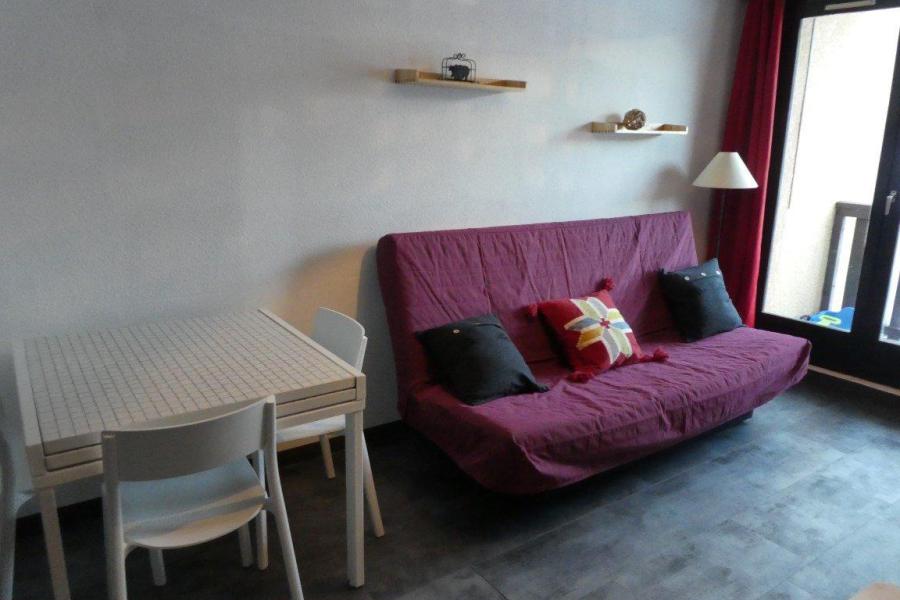 Rent in ski resort 2 room apartment sleeping corner 6 people (102C) - Résidence Comète - Réallon - Living room