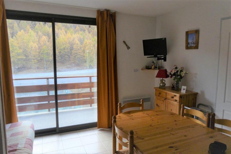 Rent in ski resort 2 room apartment 5 people (A17) - Résidence Gardette - Réallon
