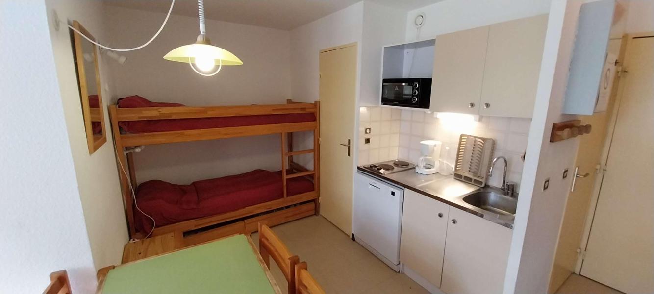 Rent in ski resort 2 room apartment sleeping corner 6 people (113R) - Résidence Relais - Réallon
