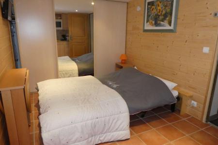Rent in ski resort 5 room duplex chalet 12 people - Chalet Crocus - Réallon - Double bed