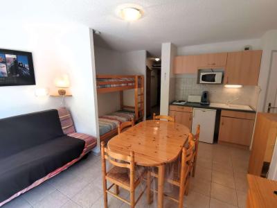 Rent in ski resort 2 room apartment 6 people (A11) - Résidence Gardette - Réallon