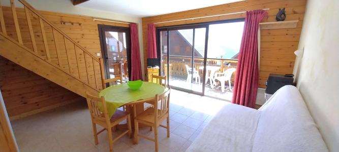 Rent in ski resort 2 room apartment sleeping corner 6 people (1-6) - Résidence Joubelle - Réallon - Living room