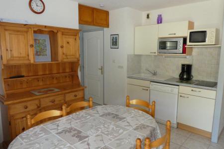 Rent in ski resort 3 room apartment 6 people (38) - Résidence les Chabrières - Réallon - Apartment